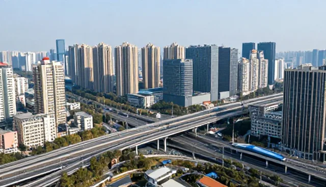 企业展示方案选型与使用建议